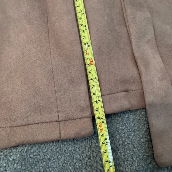 Alice Blue Chic Belted Faux Suede Trench Coat Tan Snap Button EUC Sz Large - Picture 9 of 11